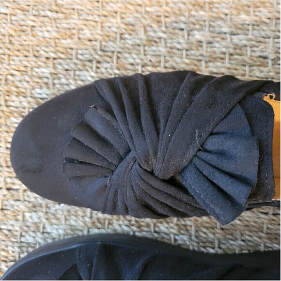 CATHERINE MALANDRINO black platform slip on shoes.  Size is 8.5. - Picture 3 of 9